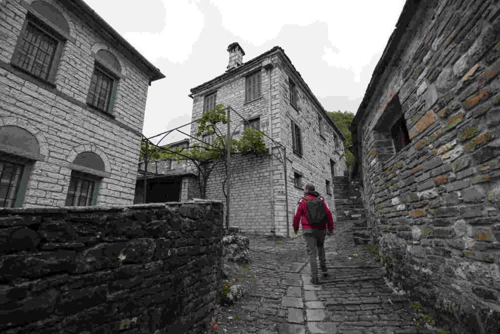 Pindus mountain range - Zagorohoria - Gastronomy Tours ΜΙΚΡΟ ΠΑΠΙΓΚΟ 25 1 - Gastronomy Tours